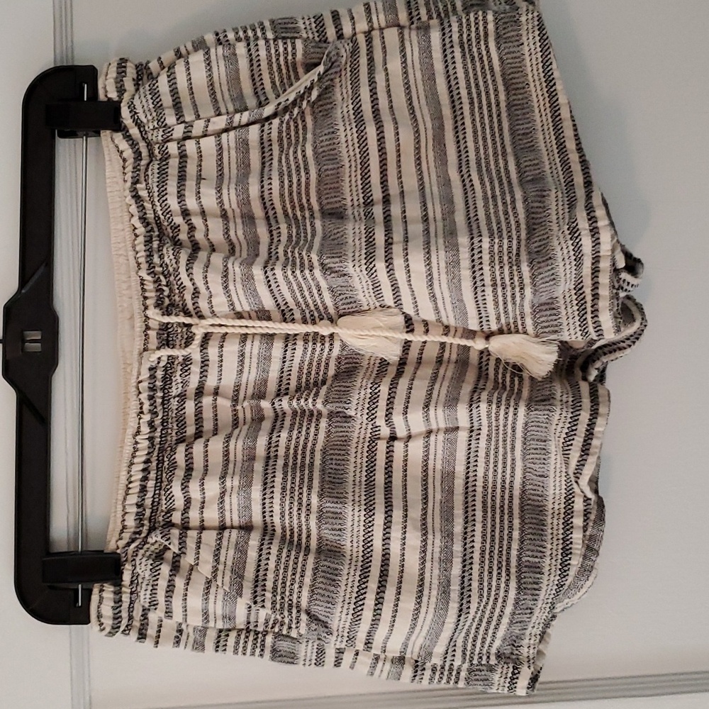 Abercrombie striped shorts